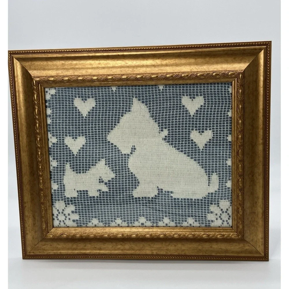 Vtg. Framed Doily Scottie Dog Scottish Terrier Puppy Hearts Wall Hanging Cottage